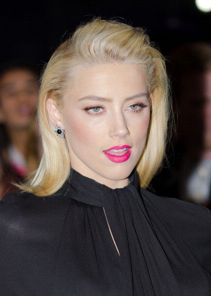 Scarlet Johanson vs Amber Heard