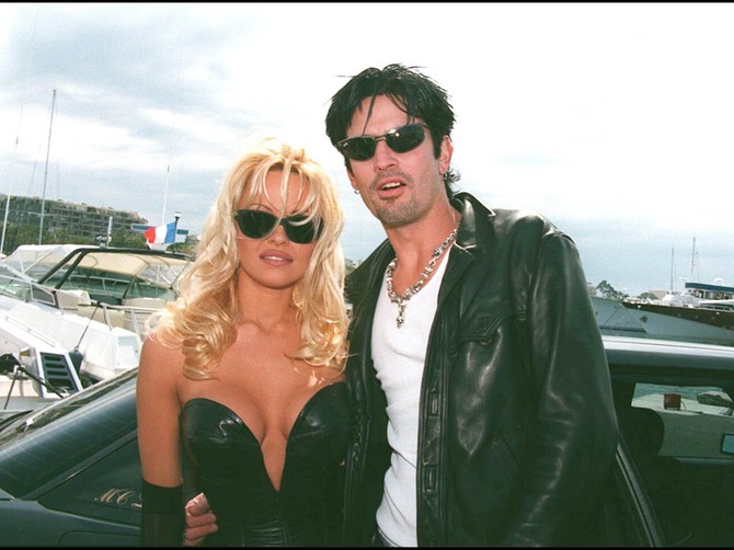 Pamela i Tomi na Kanskom festivalu 1995. godine