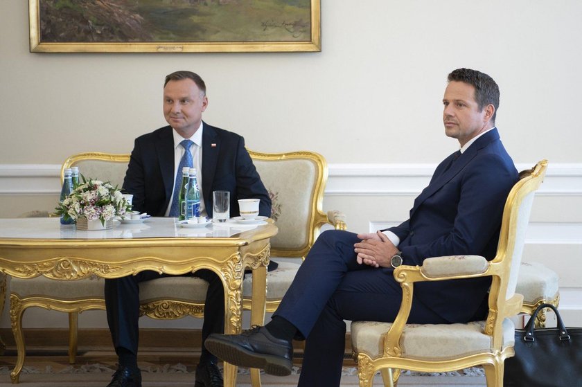 Prezydent Andrzej Duda spotkał się z Rafałem Trzaskowskim