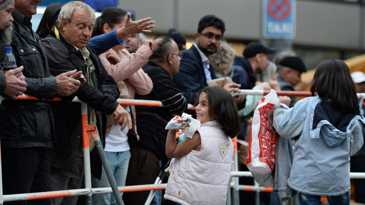 O to, jaki jest stosunek Polaków do uchodźców zapytała w sondażu "Gazeta Wyborcza".