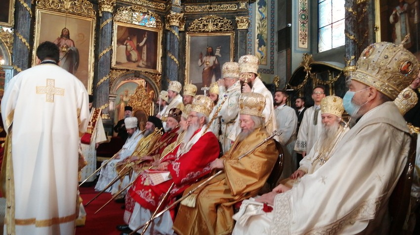 Ustoličenje patrijarha Porfirija, Saborna crkva u Beogradu