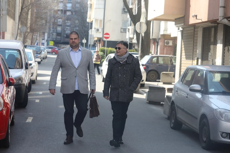 Lečić u pratnji advokata