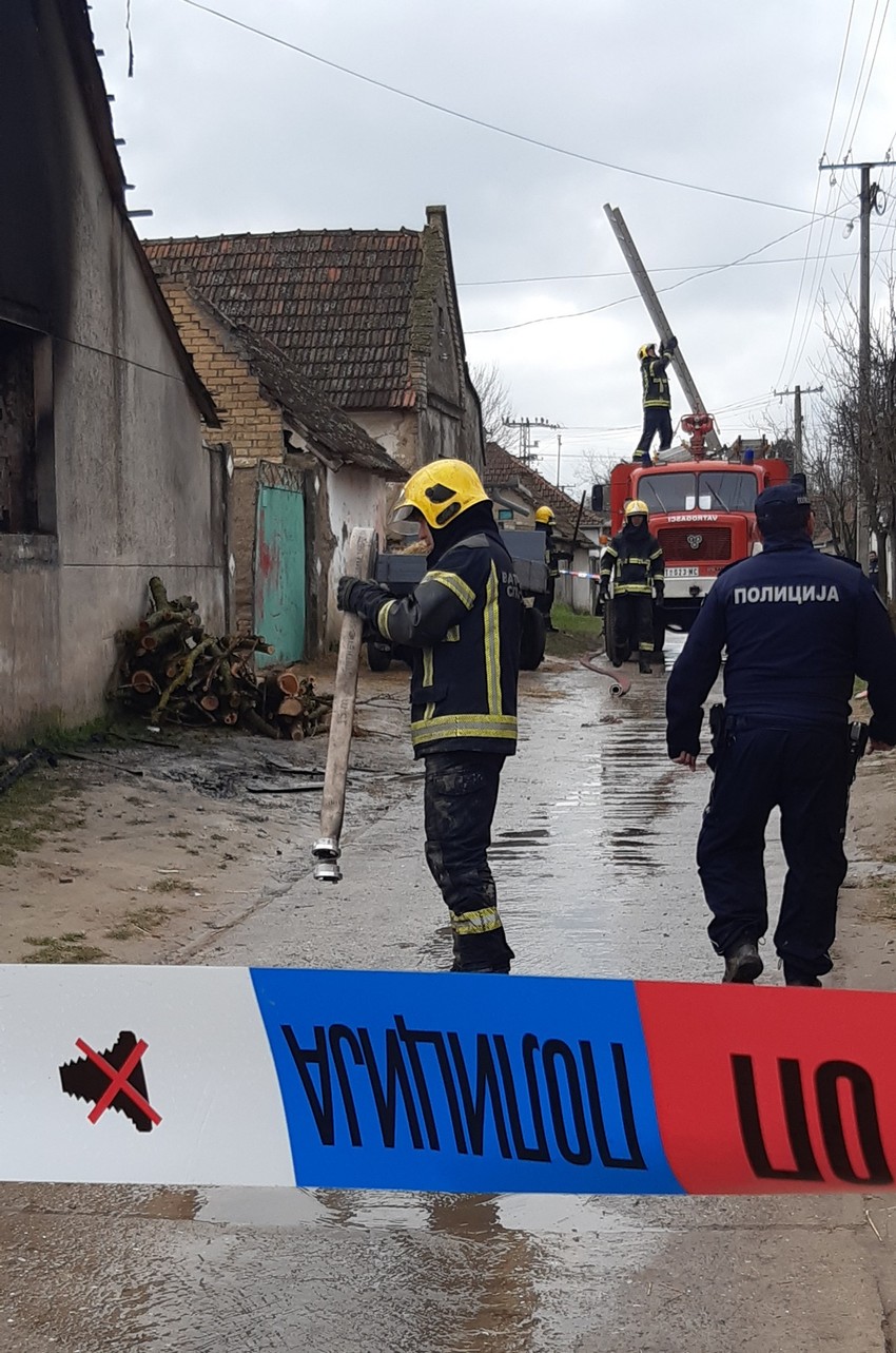 Dečaku i devojčici nije bilo spasa