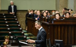 Pomysl Brukseli na ożywienie Europy. Minister Szczurek: Nie jest on dość duży