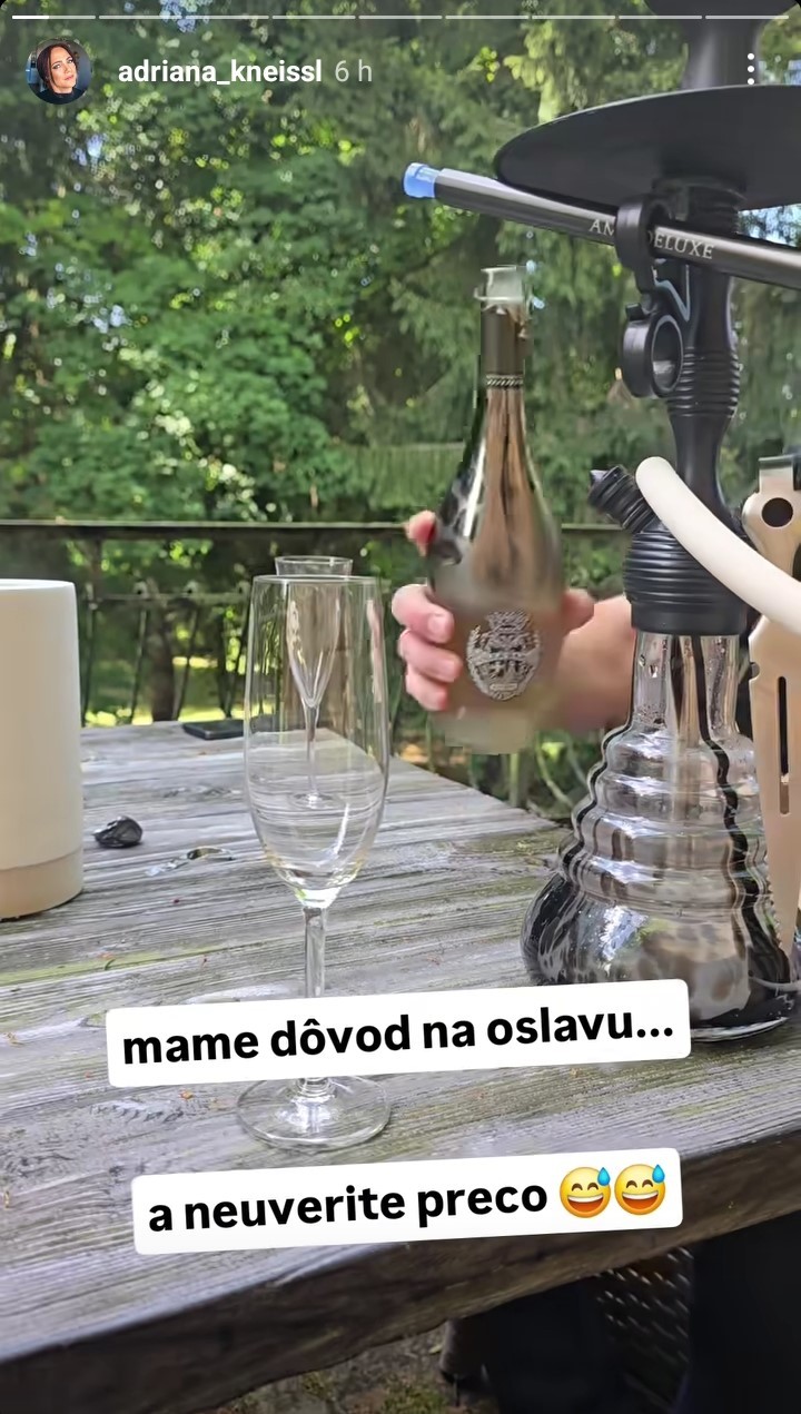 Adriana Kneissl si kúpila traktor. 