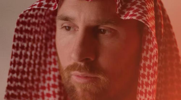 Messi arab kendőmodellként
