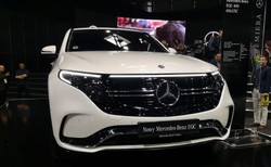 Mercedes wznowił produkcję w Jaworze. "Budowa fabryki baterii szła pełną parą"