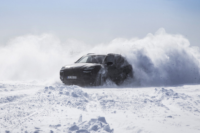 Porsche Cayenne trzeciej generacji podczas testów