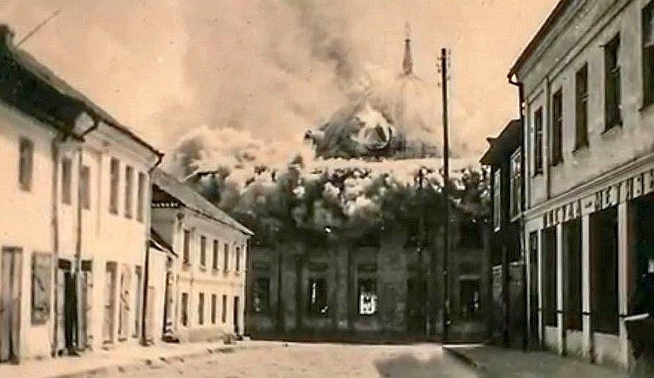 Wielka Synagoga w Białymstoku znajdująca się przy ulicy Suraskiej została spalona przez Niemców w 1941 r.