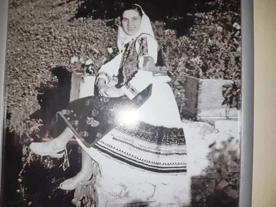 Supruga je bila pravi ekspert za narodnu nošnju