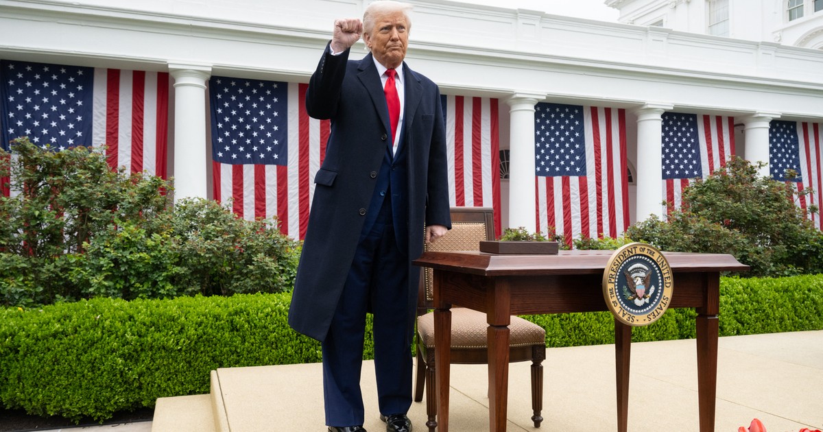 Cła ominęły Rosję. Tak Donald Trump szantażuje Ukrainę. "Zredukowałby ją do kolonii gospodarczej"