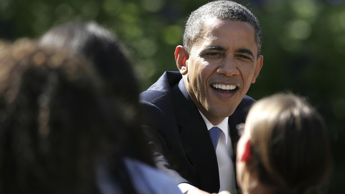 Barack Obama, proponując ustawę o bezpłatnym dostępie do środków antykoncepcyjnych, walczy o damski elektorat.