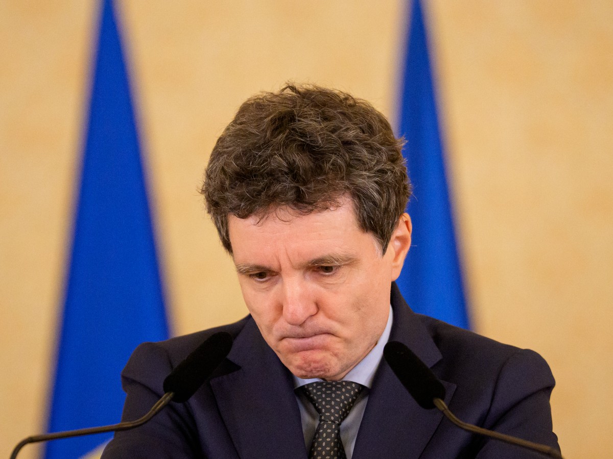 POLITIČKA KRIZA U RUMUNIJI! Predsednik najavio raspuštanje parlamenta i vanredne izbore, rok za dogovor ističe u četvrtak