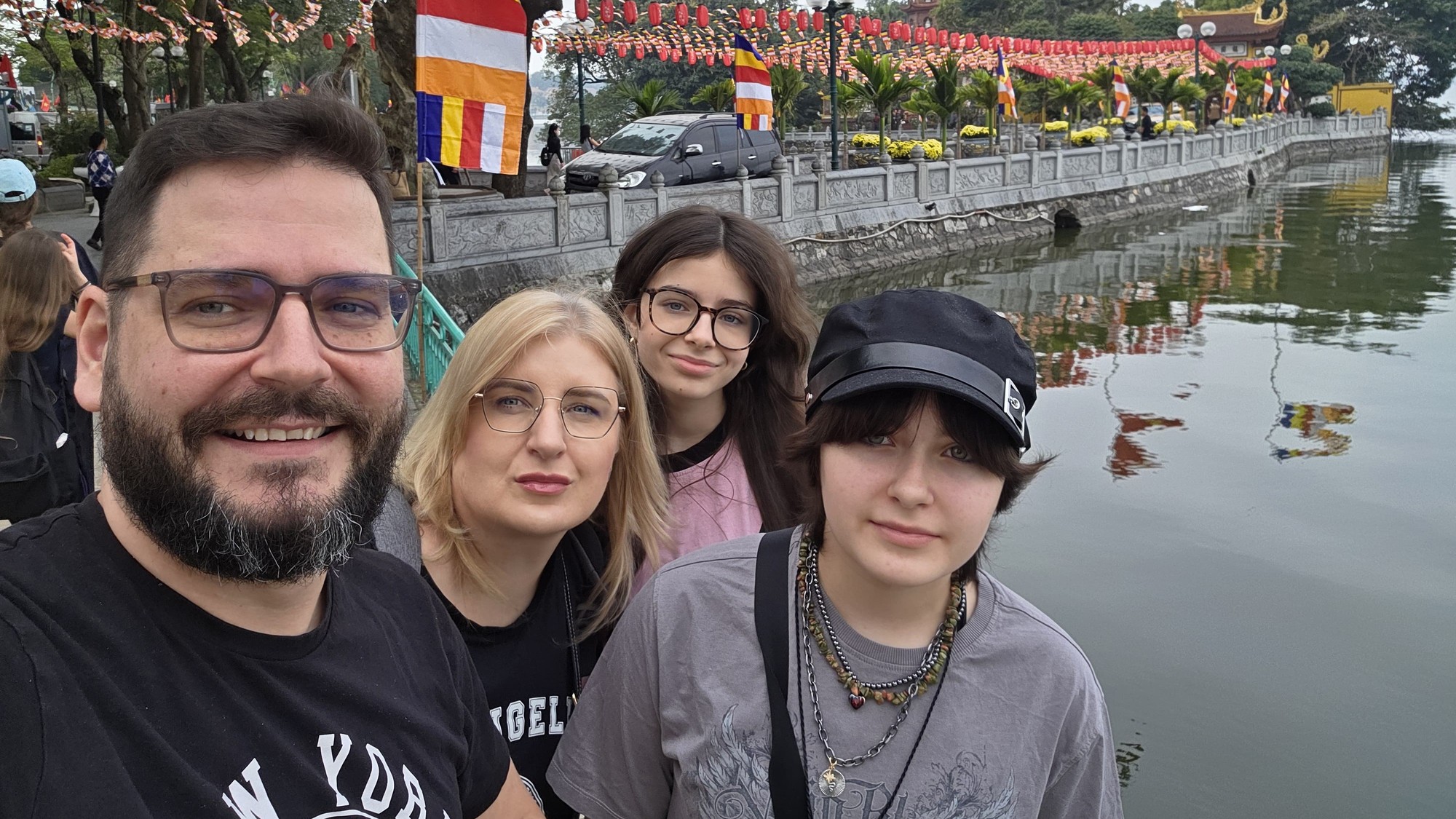 Lenka s manželom Jurajom a deťmi