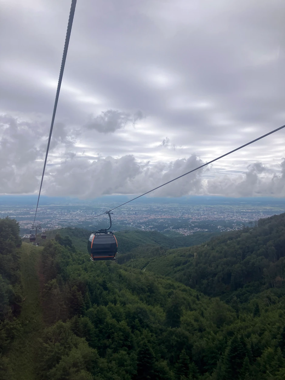 Žičara do Sljemena i pogled na Zagreb
