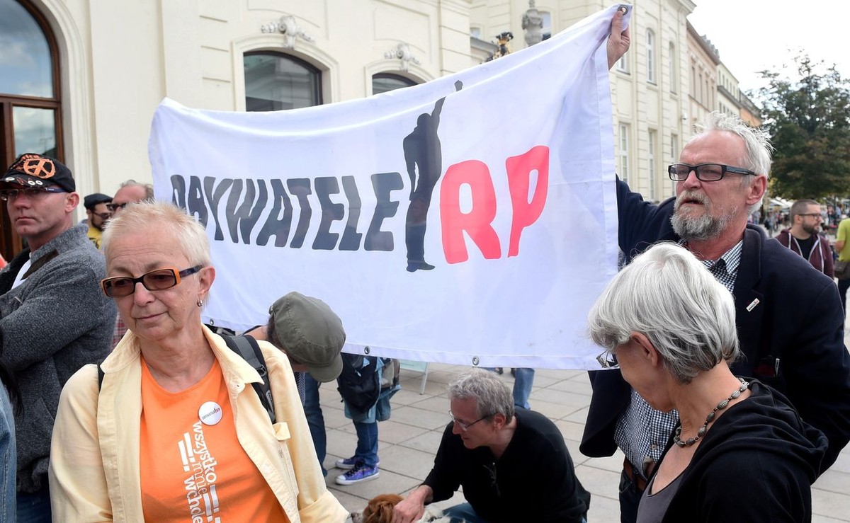 Lider ruchu społecznego Obywatele RP Paweł Kasprzak