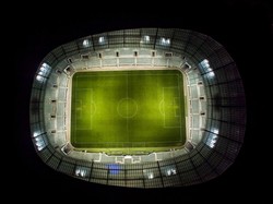 Ekstraklasa czeka na decyzje UEFA i polskiego rządu