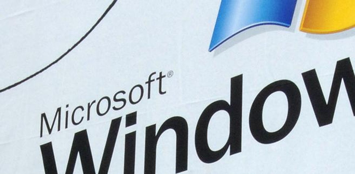 Internauci coraz częściej skarżą się na firmę Microsoft.