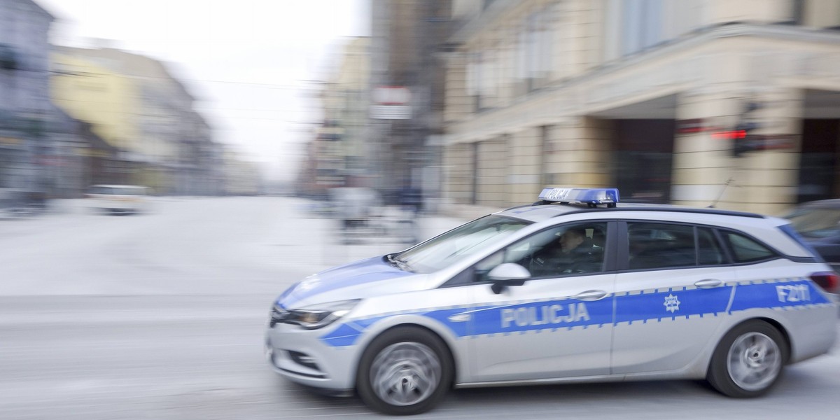 Poznań. Atak nożownika w tramwajach. 