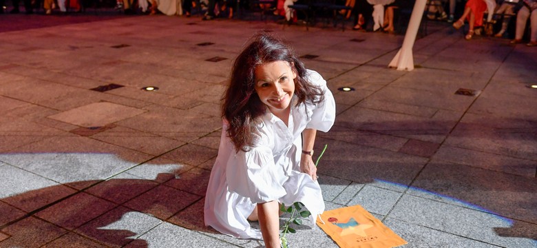 Przeżyli już razem 40 lat.  Gwiazda spotkała go, gdy była w smutku po bolesnym rozwodzie