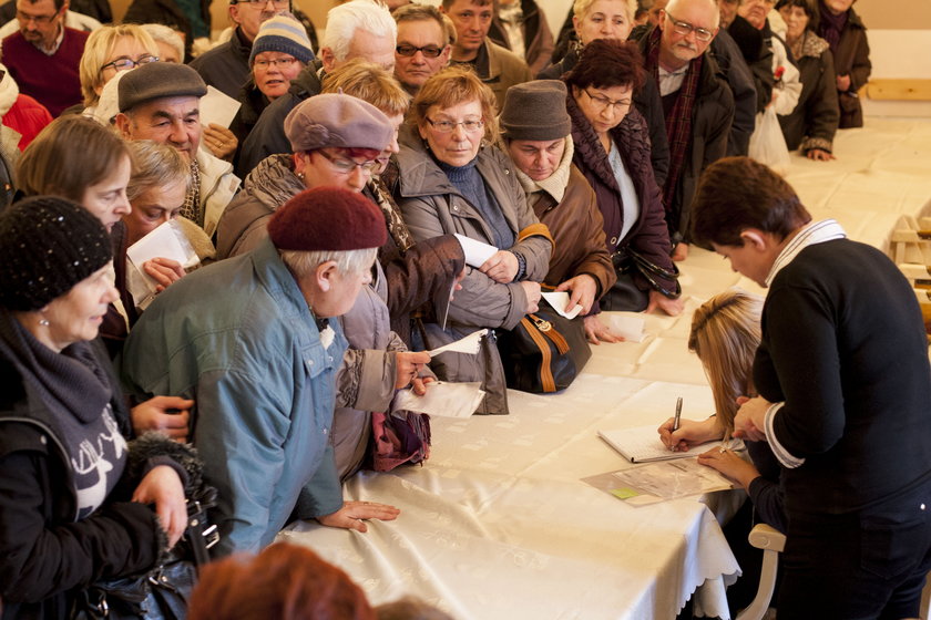 Kolejka do poradni rehabilitacyjnej w Goczałkowicach– Zdroju