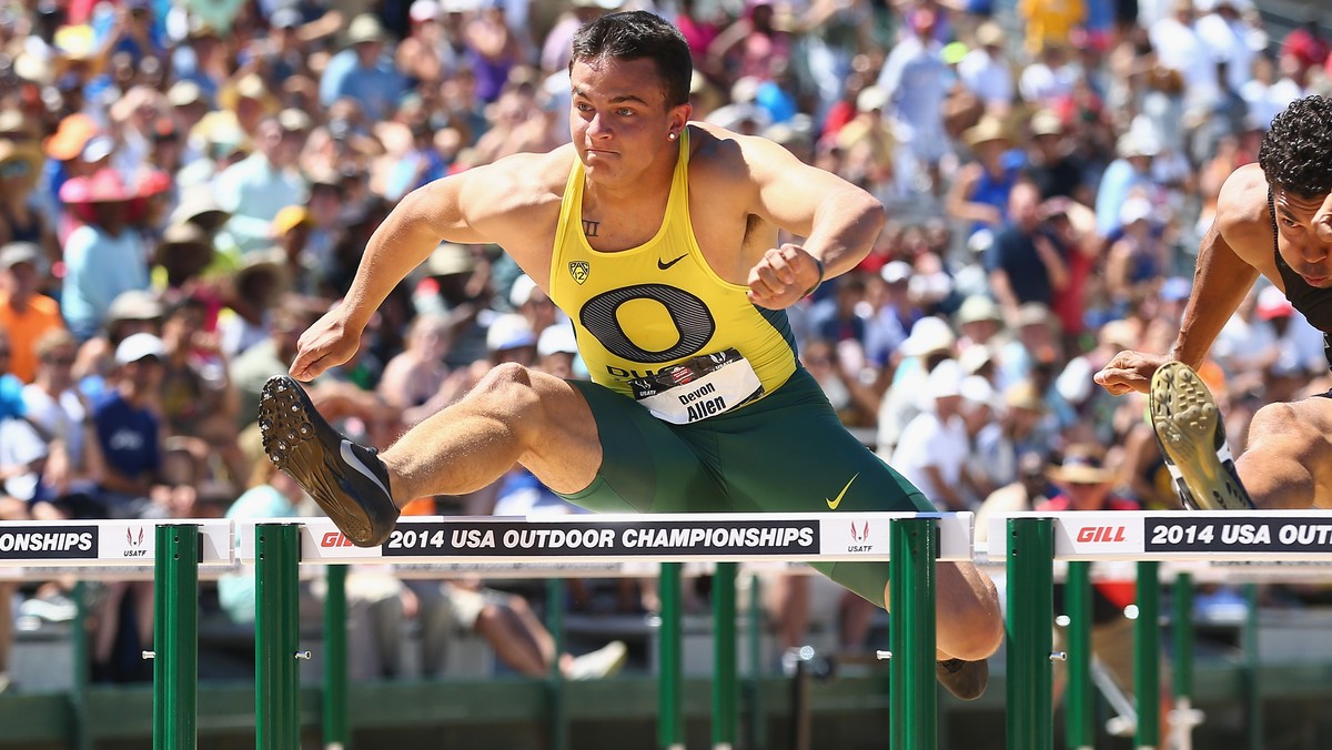 Devon Allen został nieoczekiwanym zwycięzcą biegu przez płotki w mistrzostwach USA w Sacramento. Amerykański futbolista zakończył bieg z czasem 13,16 s.