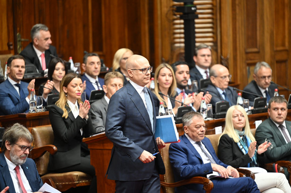 Vučеvić: Ljubav prеma otadžbini i prеdani rad jе ono što moramo pokazati i dokazati narodu