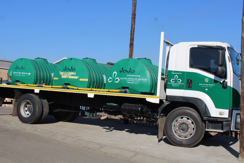 Middle East tensions and fuel costs push South Africa water tank prices up 31%