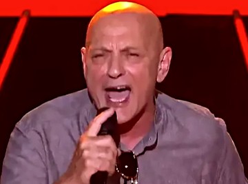 "PROGLASILI SU ME LUDAKOM": Pevač se ženio 4 puta, jednoj ženi ostavio stan samo da pobegne od nje, a sve su ga ostavile zbog ISTOG RAZLOGA 