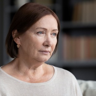 A magány ára: új kutatás mutatja, hogyan gyorsítja az agy leépülését az elszigeteltség