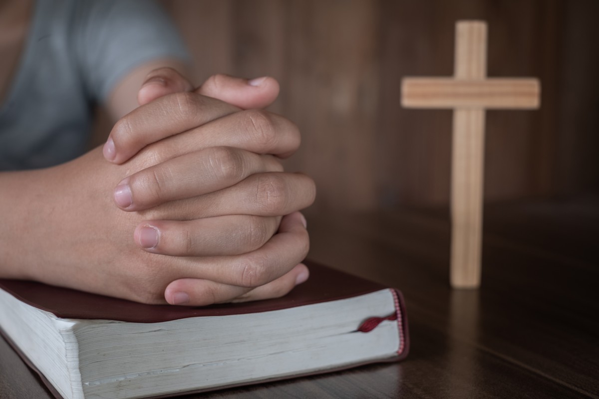 Jednym ze "100 konkretów” KO jest postulat nauczania religii w szkołach wyłącznie na pierwszych lub ostatnich lekcjach.