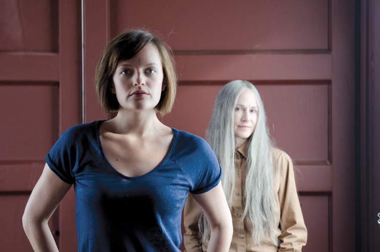 Elisabeth Moss i  Holly Hunter w serialu 'Tajemnice Laketop'