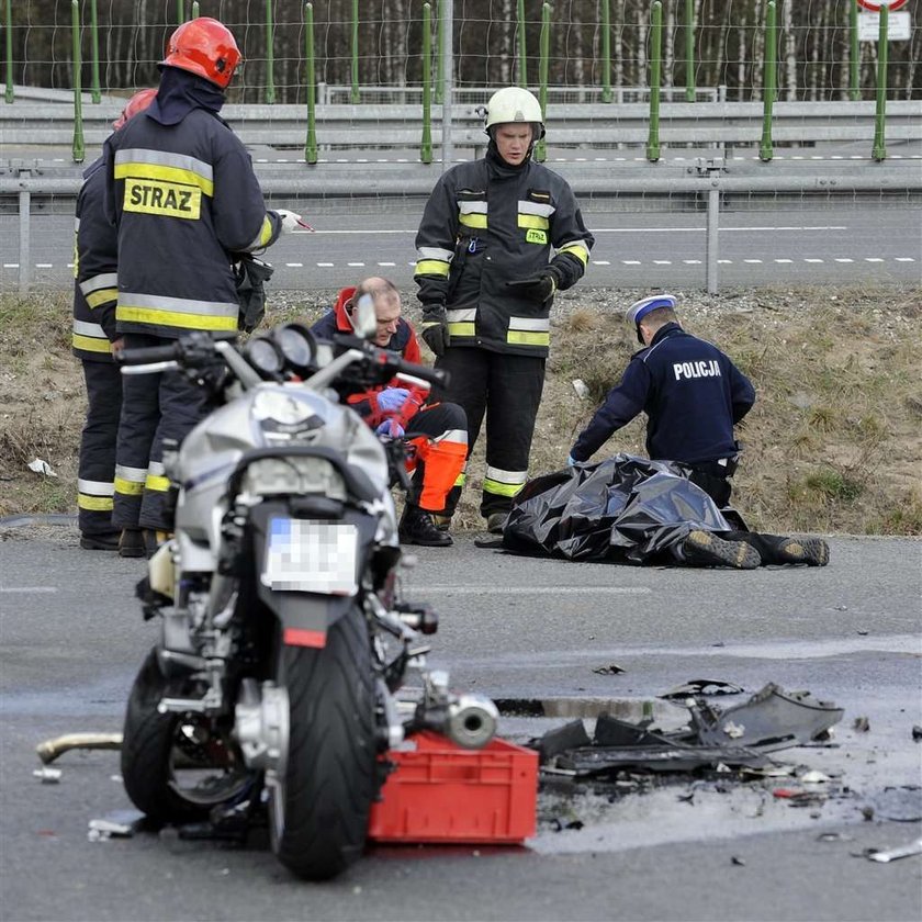 3 motocyklistów nie żyje. Straszny wypadek w Zielonce