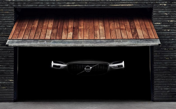 Nowe volvo XC60 gotowe. Najnowszy SUV sam uratuje od wypadku [PIERWSZE FOTO i WIDEO]