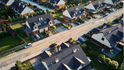 Nowy obowiązek dla właścicieli nieruchomości: trzeba będzie podpisać oświadczenie o zrzeczeniu się części swoich praw