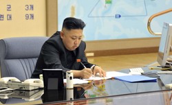 Kim skutecznie szachuje Trumpa? "Korea Północna to karzeł dyplomatyczny, ale gigant militarny"
