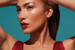 Jennifer Lopez twarzą polskiej marki kosmetyków