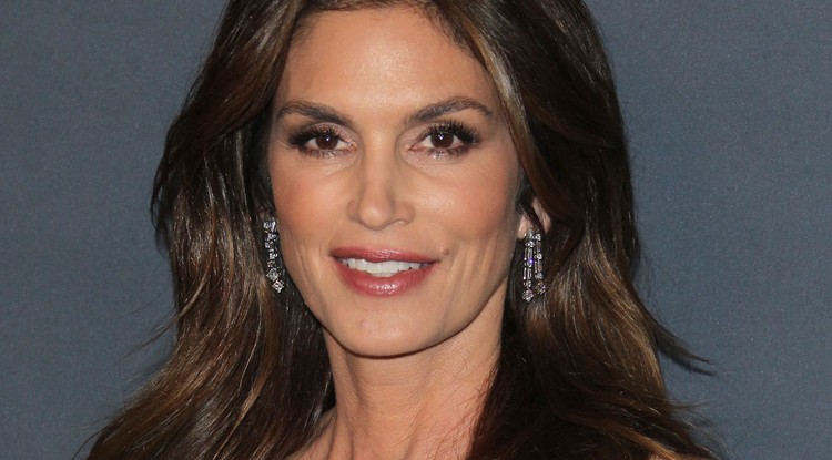 Cindy Crawford megható képet posztolt