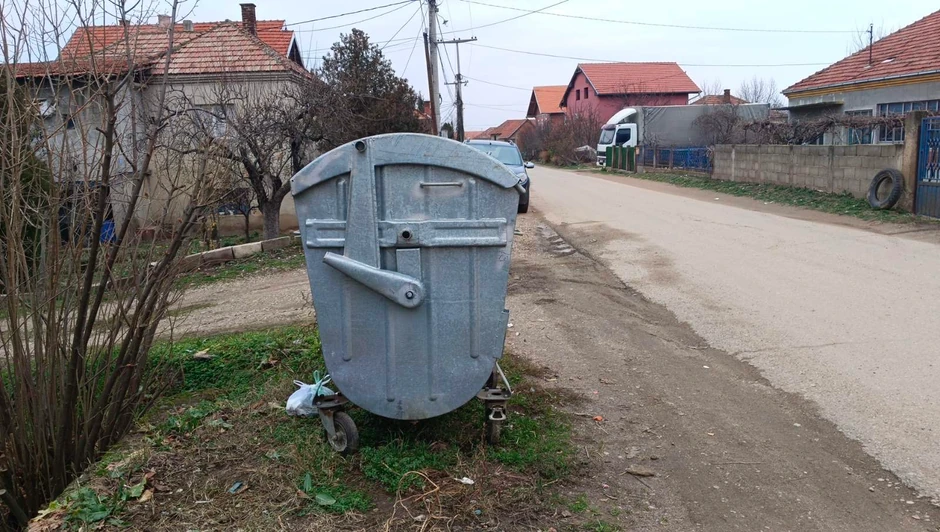 Kontejner u koji je majka bacila bebu