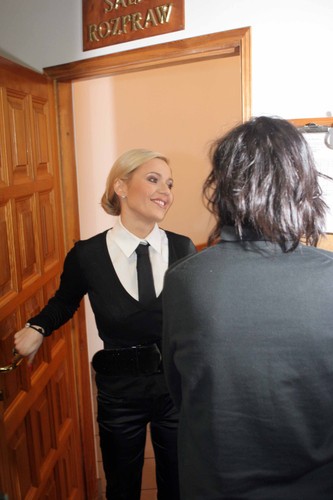 Doda z nadzieją na rozwód wchodzi na salę