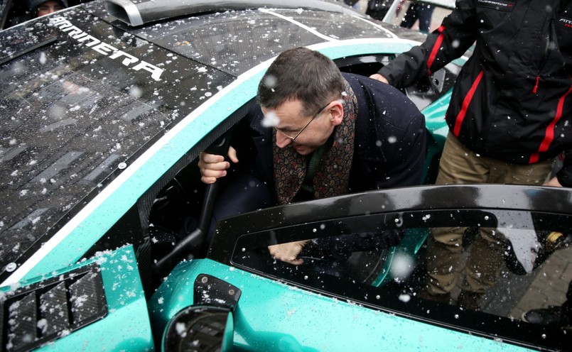 Mateusz Morawiecki i Arrinera Hussarya GT