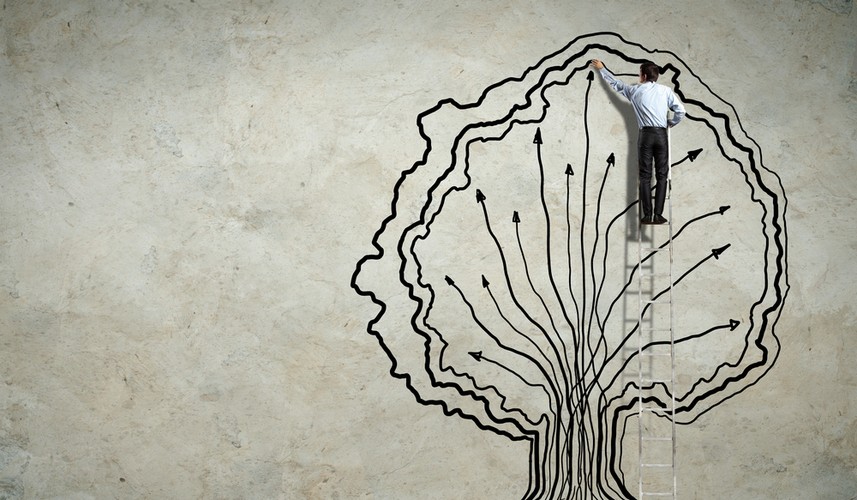 8. Niezwykłemu pracownikowi będzie wciąż mało – oczywiście w tym pozytywnym sensie. Zawsze znajdą się dla niego rzeczy, które wymagają ulepszenia lub procesy, które mogłyby przebiegać sprawniej. Takiej krytyki nie powinno się odbierać negatywnie, a opinie tego typu warto traktować jako znakomite źródło informacji na temat własnej firmy.