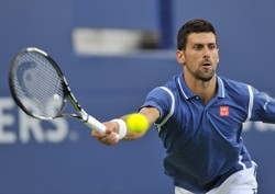 Turniej ATP w Toronto: Djokovic z Nishikorim w finale