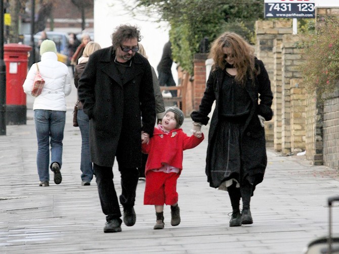 Helena Bonam Karter i Tim Barton sa sinom 2007. godine