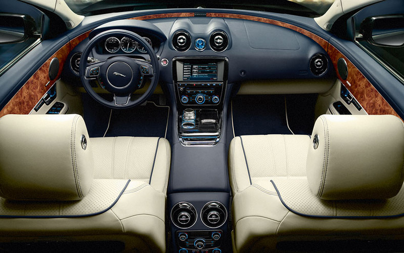 Jaguar XJL Neiman Marcus – biały kruk