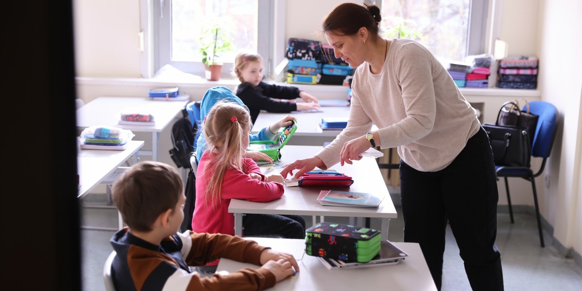 Wniosek o wypłatę 300 zł na wyprawkę dla dziecka zajmuje 10 minut.