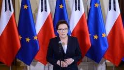 Wzruszona Kopacz wspomina ostatnie spotkanie z Bartoszewskim