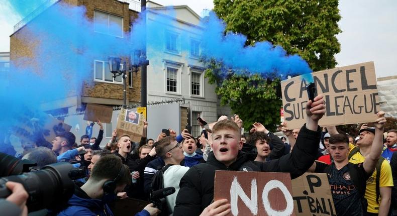 Chelsea fans protested against the European Super League (ESL) outside Stamford Bridge Creator: Adrian DENNIS