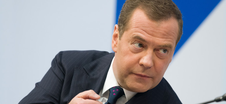 Miedwiediew "odleciał", pisze o Nord Stream i "kanibalu Dudzie". "Tani film"