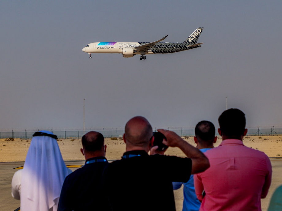 Airbus A350-900 XWB na pokazie Dubai Airshow